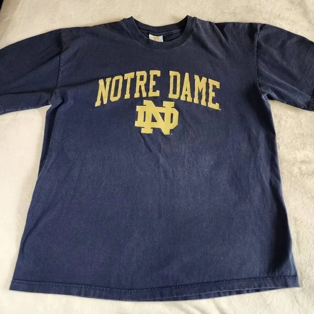 Notre Dame Bookstore Navy Blue Graphic Tshirt Size 2XL - Picture 1 of 10